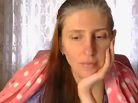 CandiCole online show from February 12, 7:52 am