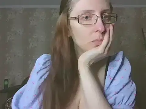 CandiCole online show from March 13, 3:44 am