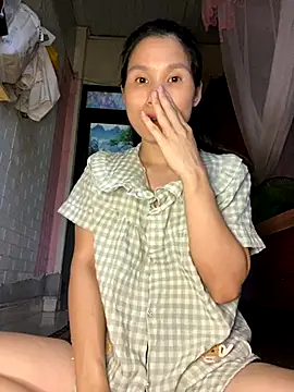 Snapshot of MinHiNi chatting on September 21, 5:23 am MinHiNi online show from September 21, 5:23 am