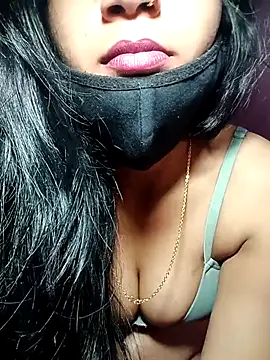 Snapshot of NEHA-DESHI999 chatting on December 17, 4:01 pm NEHA-DESHI999 online show from December 17, 4:01 pm