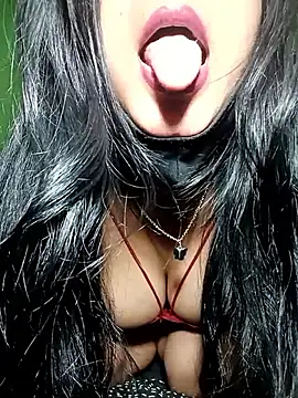 Snapshot of NEHA-DESHI999 chatting on December 3, 3:22 pm NEHA-DESHI999 online show from December 3, 3:22 pm