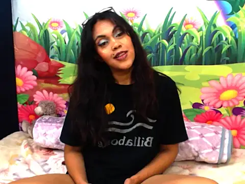 indiandesire4u69 online show from November 12, 4:11 pm