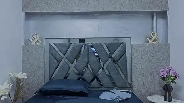  DantFox  online show from December 5, 8:13 am