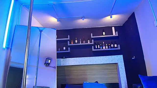  DantFox  online show from November 24, 8:20 pm