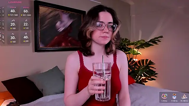 Sunny Teaze online show from March 29, 11:12 am