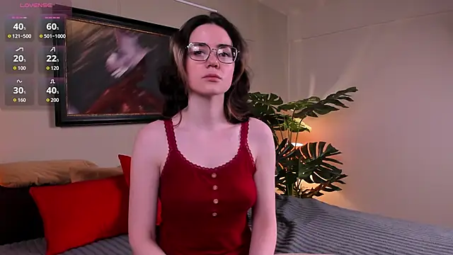 Sunny Teaze online show from March 20, 7:31 am