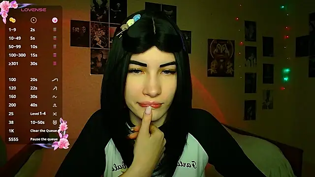 mskissa online show from November 29, 1:39 am