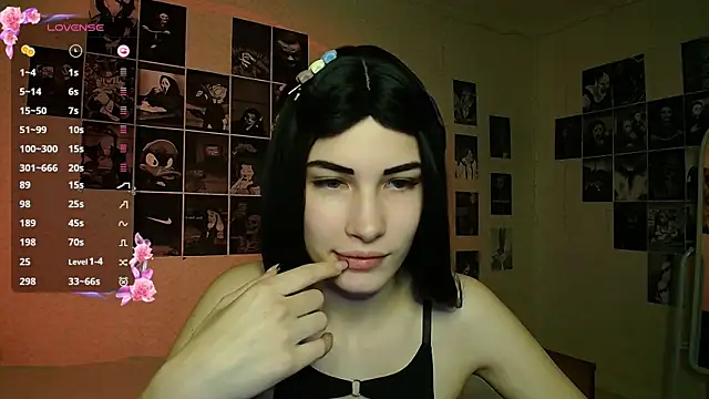 mskissa online show from October 29, 1:04 am