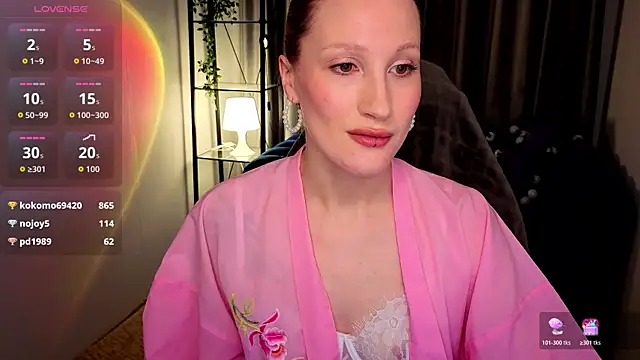 Snapshot of BiancaHelo chatting on November 30, 9:15 pm BiancaHelo online show from November 30, 9:15 pm