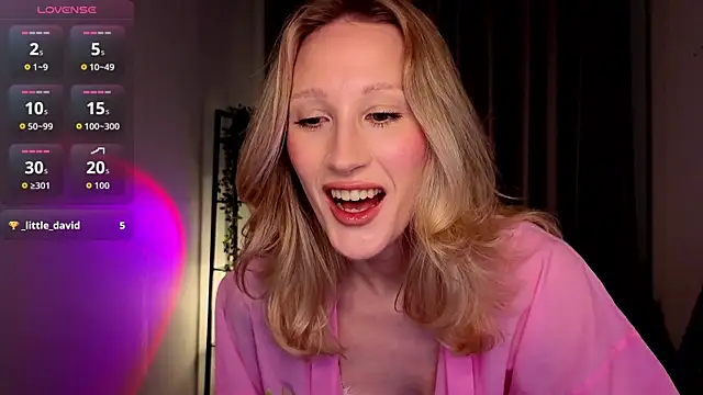 Snapshot of BiancaHelo chatting on November 27, 9:37 pm BiancaHelo online show from November 27, 9:37 pm