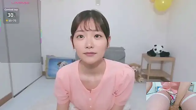 Snapshot of yuzukichi_jp chatting on September 23, 5:03 am yuzukichi jp online show from September 23, 5:03 am