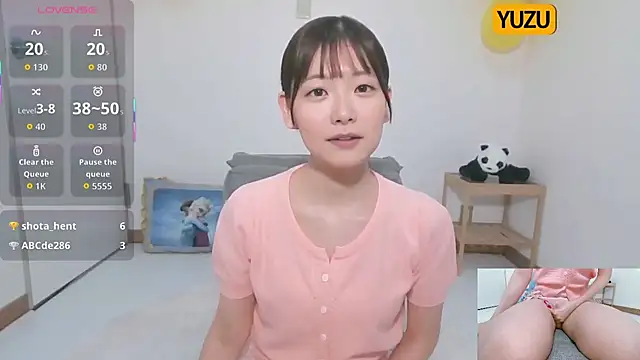 Snapshot of yuzukichi_jp chatting on September 28, 5:03 am yuzukichi jp online show from September 28, 5:03 am