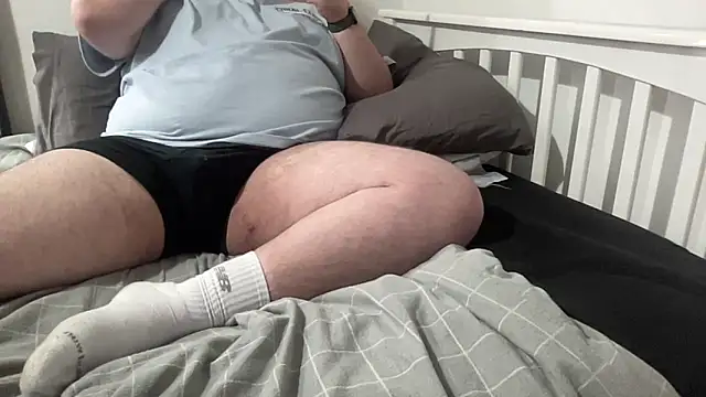 British 28 online show from April 26, 2:03 pm