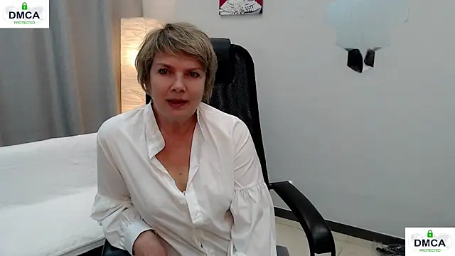 Snapshot of Pion_01 chatting on May 8, 5:11 am Pion 01 online show from May 8, 5:11 am