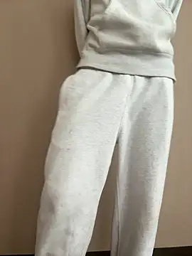 iikangi online show from March 3, 3:57 am