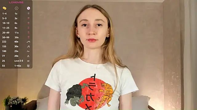 BeatrixHiett online show from October 18, 2:46 am