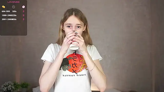 BeatrixHiett online show from September 24, 4:08 am