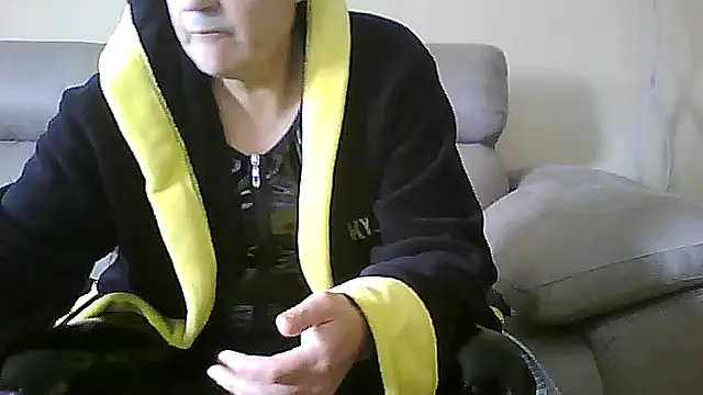 geli45 online show from April 12, 10:07 am