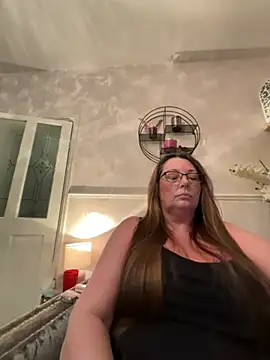 BuxomKitty BBW online show from April 3, 7:42 pm