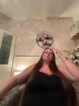 BuxomKitty BBW online show from March 15, 7:43 pm