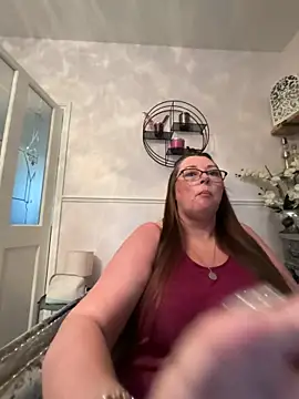 BuxomKitty BBW online show from April 12, 6:11 pm