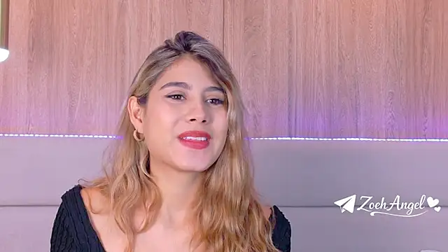 ZoehAngel online show from April 19, 1:56 pm