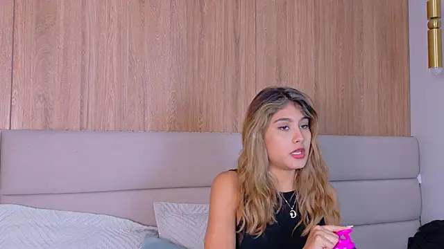 ZoehAngel online show from April 21, 12:01 pm