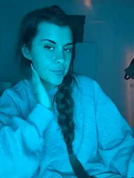 AlitaNova online show from November 16, 8:35 pm