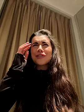 AlitaNova online show from November 30, 4:52 pm