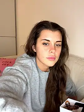 AlitaNova online show from November 24, 8:31 pm