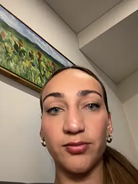 Ninabigtitied online show from March 8, 12:16 am