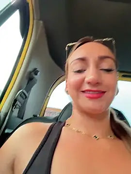 Ninabigtitied online show from February 17, 2:36 pm