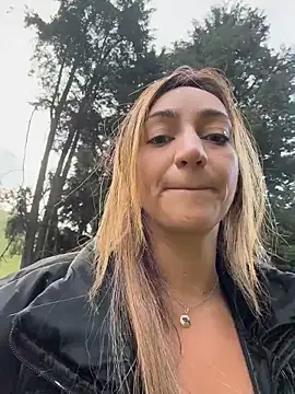 Ninabigtitied online show from March 14, 12:22 pm