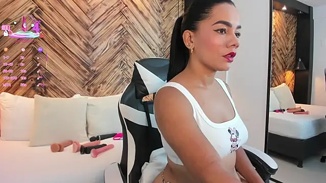 Snapshot of dana_daree chatting on May 23, 12:26 pm dana daree online show from May 23, 12:26 pm