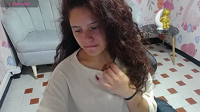 Velvet Moon V online show from March 4, 1:08 pm