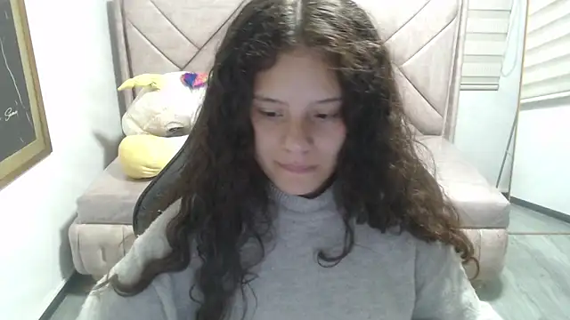 Snapshot of Velvet_Moon_V chatting on January 14, 1:15 pm Velvet Moon V online show from January 14, 1:15 pm