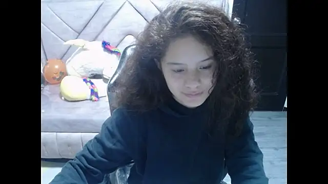 Snapshot of Velvet_Moon_V chatting on October 23, 1:10 pm Velvet Moon V online show from October 23, 1:10 pm