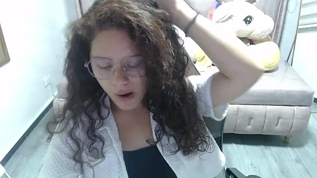 Snapshot of Velvet_Moon_V chatting on November 1, 1:27 pm Velvet Moon V online show from November 1, 1:27 pm