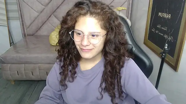 Snapshot of Velvet_Moon_V chatting on November 24, 1:22 pm Velvet Moon V online show from November 24, 1:22 pm