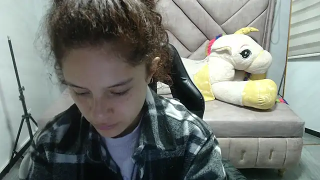 Snapshot of Velvet_Moon_V chatting on November 14, 1:04 pm Velvet Moon V online show from November 14, 1:04 pm