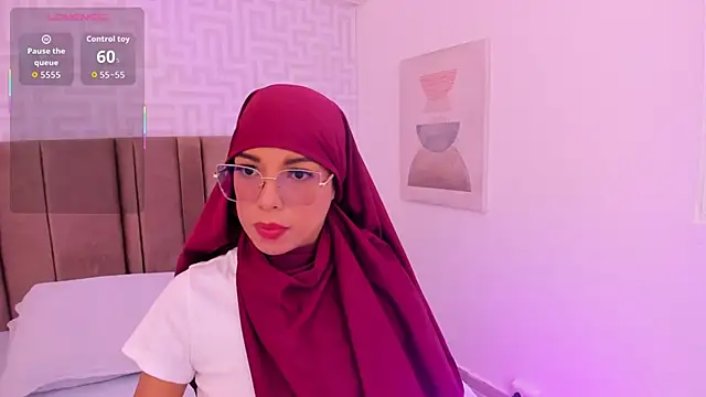 naishaa  online show from March 9, 1:36 pm