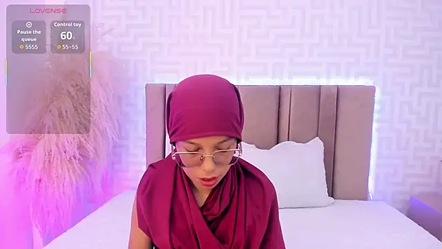 naishaa  online show from May 18, 6:34 pm