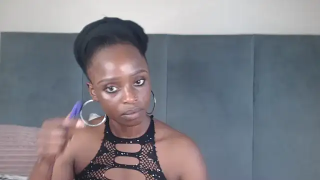 Jah-Queen online show from January 10, 4:57 pm