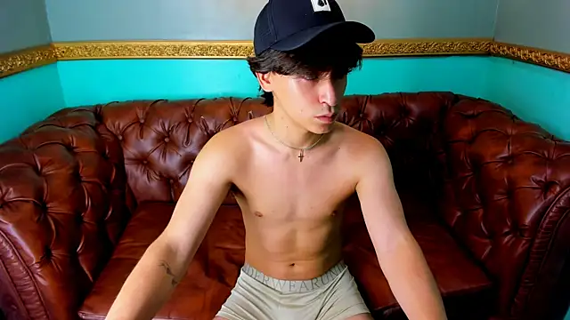 RoberthAlv online show from April 7, 12:40 pm