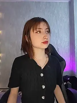 Snapshot of AriMonoban chatting on February 12, 1:33 pm AriMonoban online show from February 12, 1:33 pm