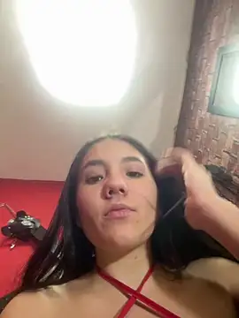 Snapshot of bellaseduzione chatting on November 22, 1:54 pm bellaseduzione online show from November 22, 1:54 pm