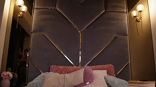  ChloeLee  online show from February 19, 5:59 am