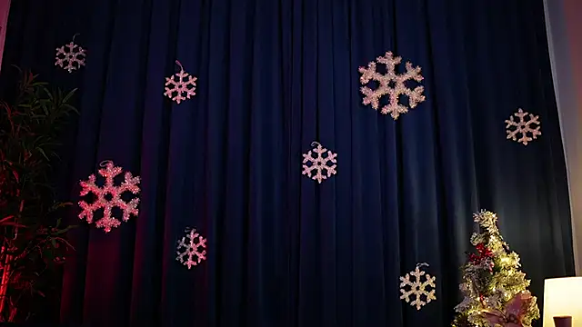  ChloeLee  online show from December 23, 7:29 am