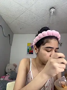 Snapshot of _Alix_7 chatting on September 14, 2:01 am Alix 7 online show from September 14, 2:01 am