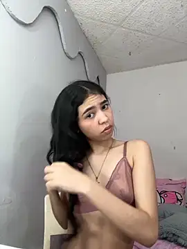 Snapshot of _Alix_7 chatting on September 23, 2:07 am Alix 7 online show from September 23, 2:07 am
